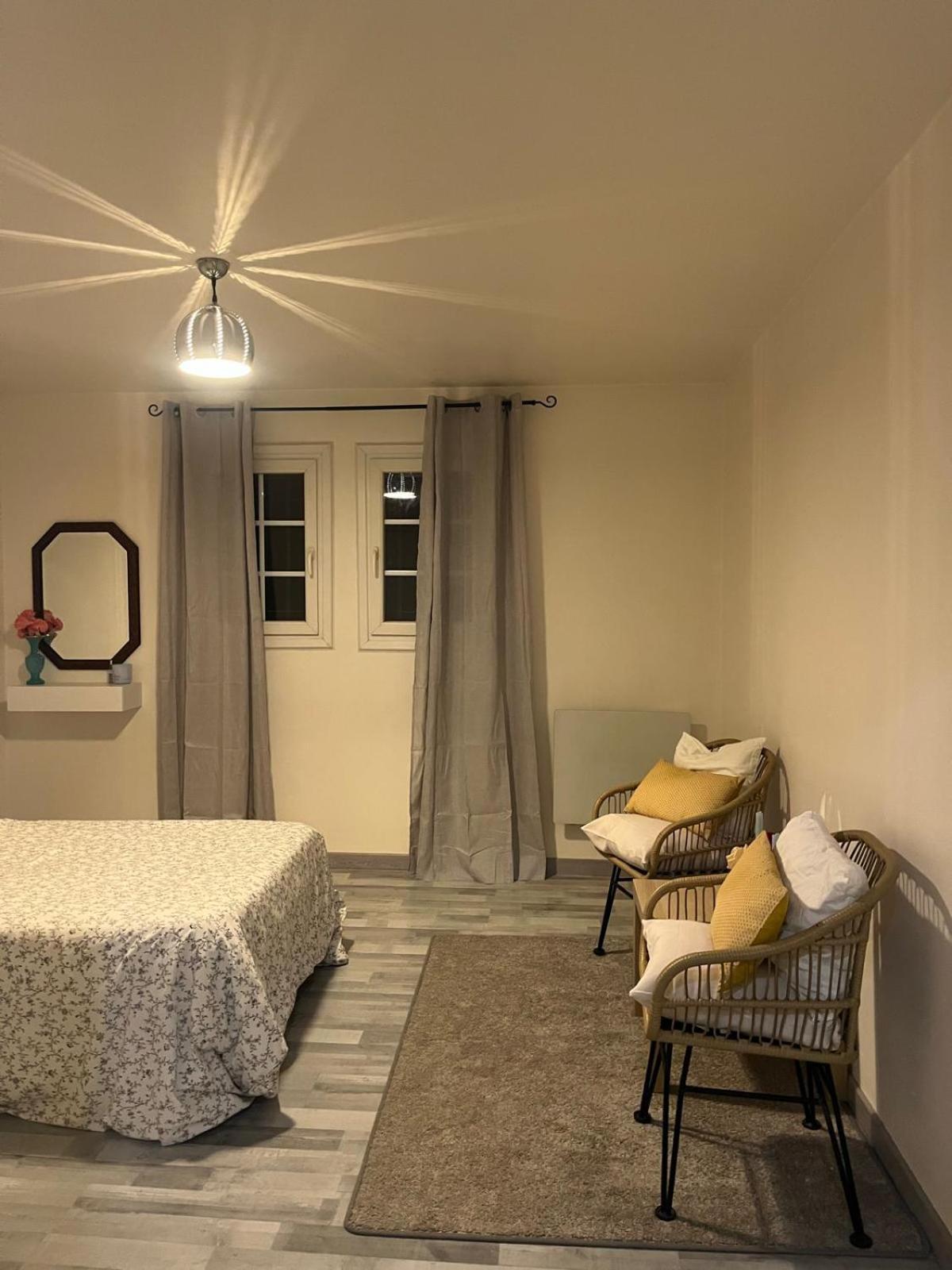 La Mhirabelle Hotel Saint-Paul-de-Vence Bilik gambar